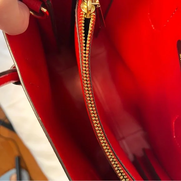 Michael Kors Bright Red Leather Tote HangBag Purse - Picture 7 of 8